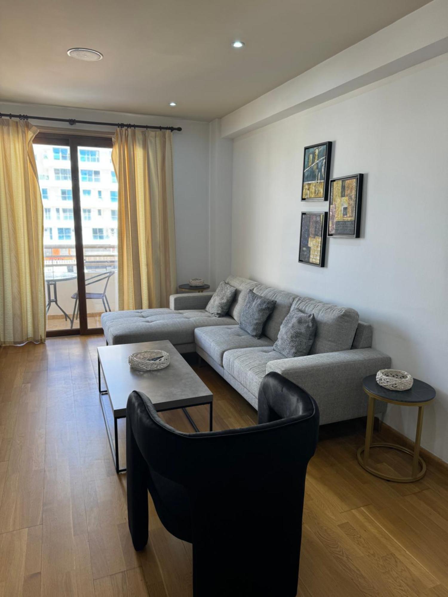 Ithaki Phinikoudes Apartment No. 204 ลาร์นาคา ภายนอก รูปภาพ