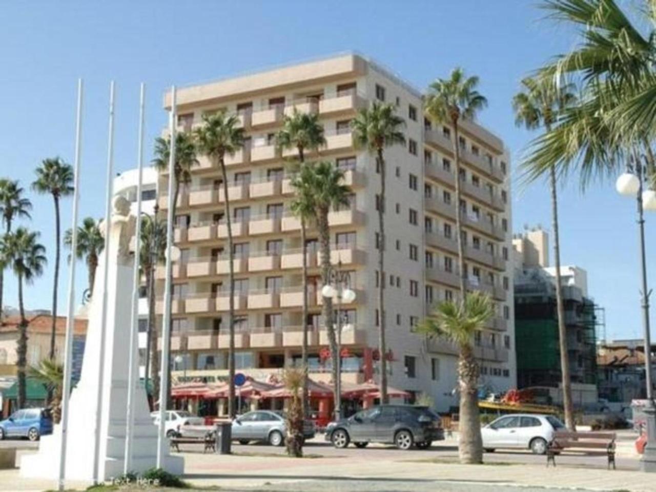 Ithaki Phinikoudes Apartment No. 204 ลาร์นาคา ภายนอก รูปภาพ